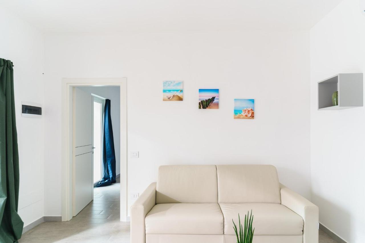 Aparthotel Le Marine Bisceglie Exterior foto